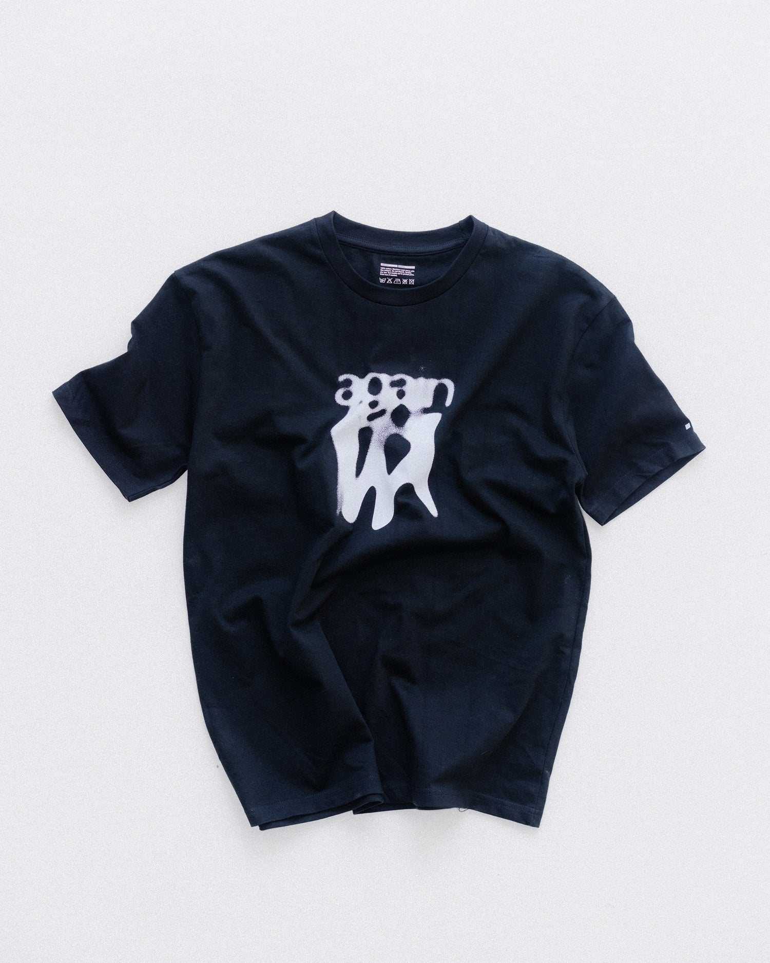 again.. figures black tee – Fred again.. US