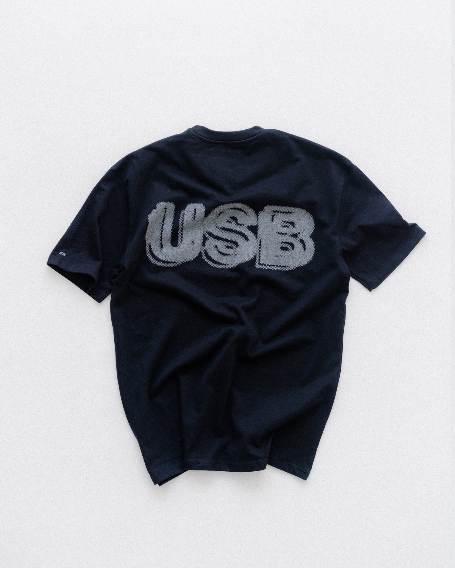 usb reflective black tee